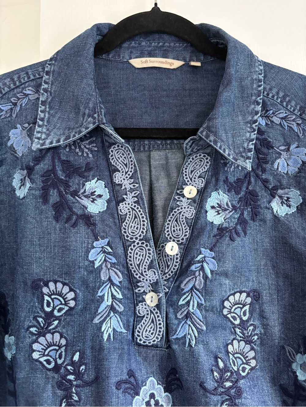 Soft Surroundings  Embroidered Denim Tunic 100% cotton - Picture 2 of 5